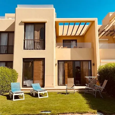 Sunset Haven In Tawila Townhouse Villa